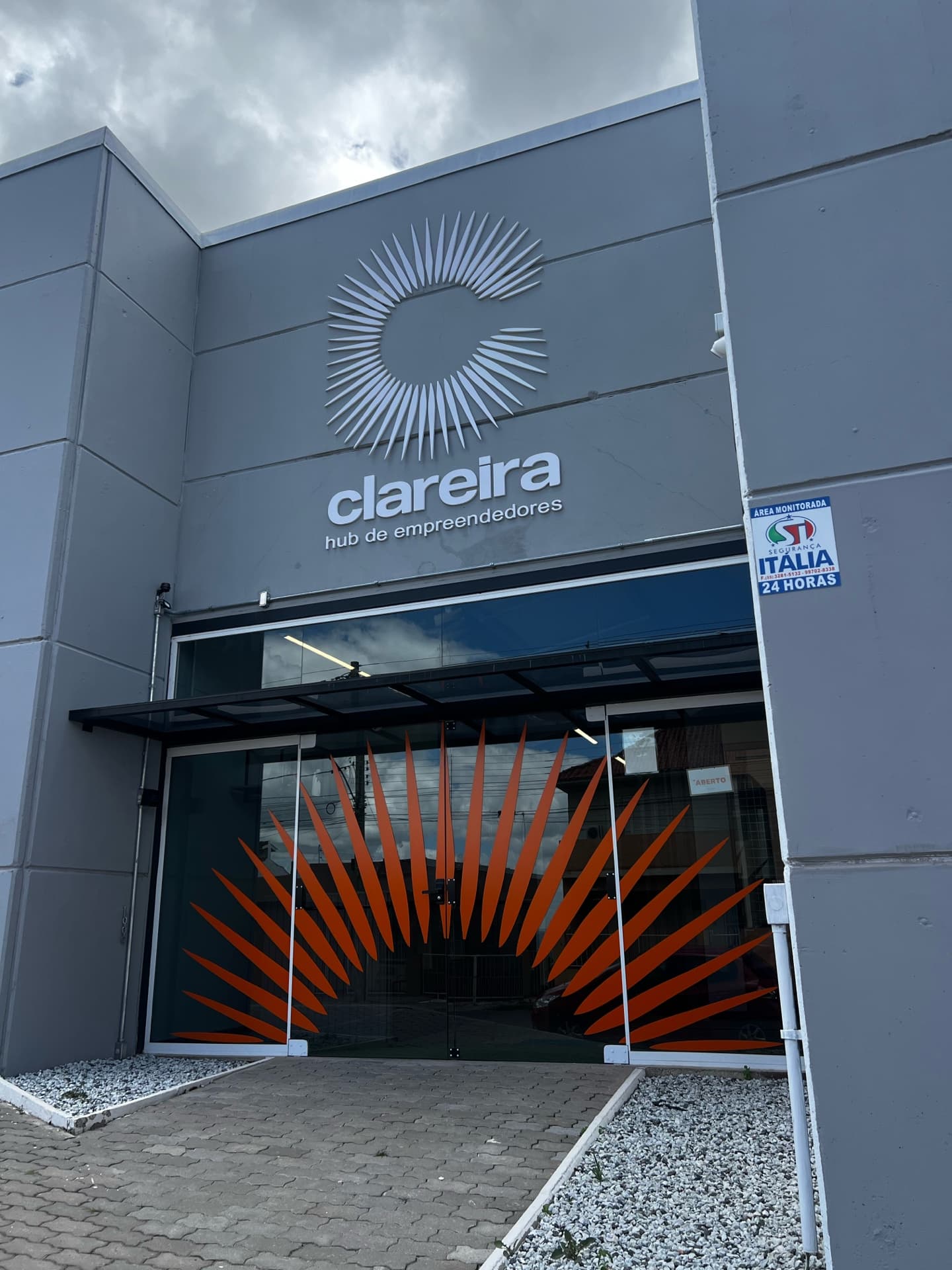 Recepção da Clareira Hub